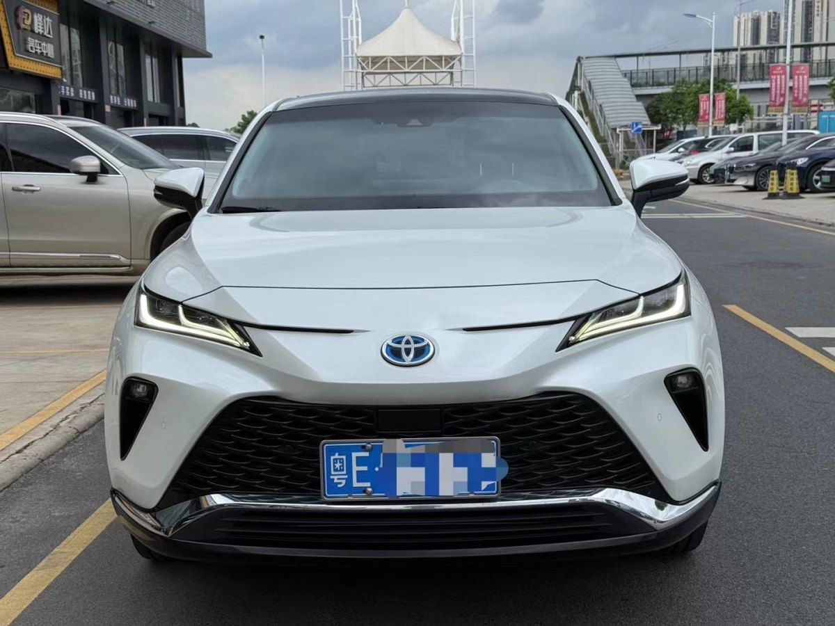 豐田 威颯  2022款 雙擎 2.5L CVT兩驅(qū)尊貴版圖片