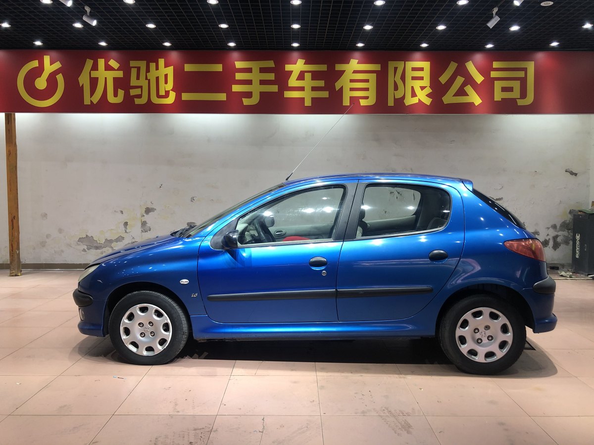 標(biāo)致 206  2005款 1.6L 自動風(fēng)尚版圖片