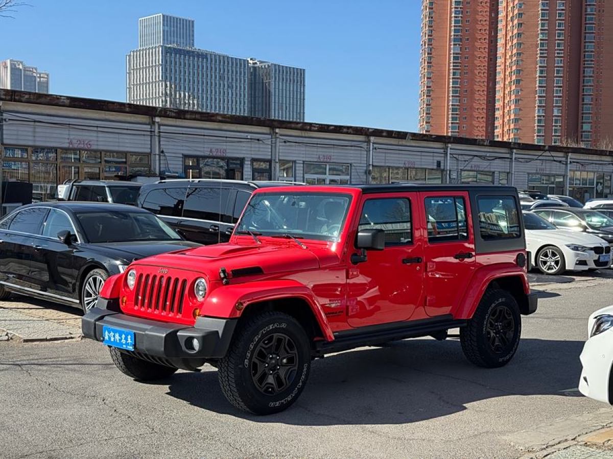 2013年7月Jeep 牧馬人  2013款 3.6L Sahara 四門版