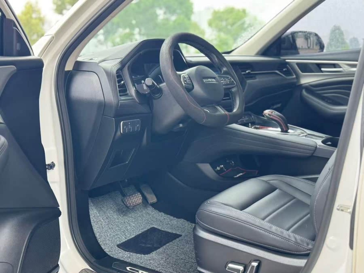 哈弗 F7  2020款 2.0T 兩驅(qū)i動圖片