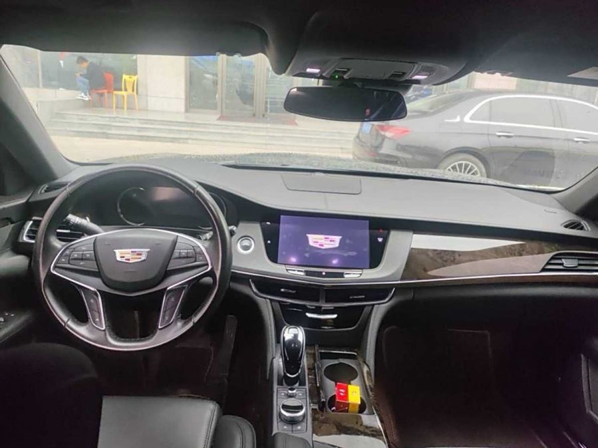 凱迪拉克 CT6  2023款 28T 豪華型圖片