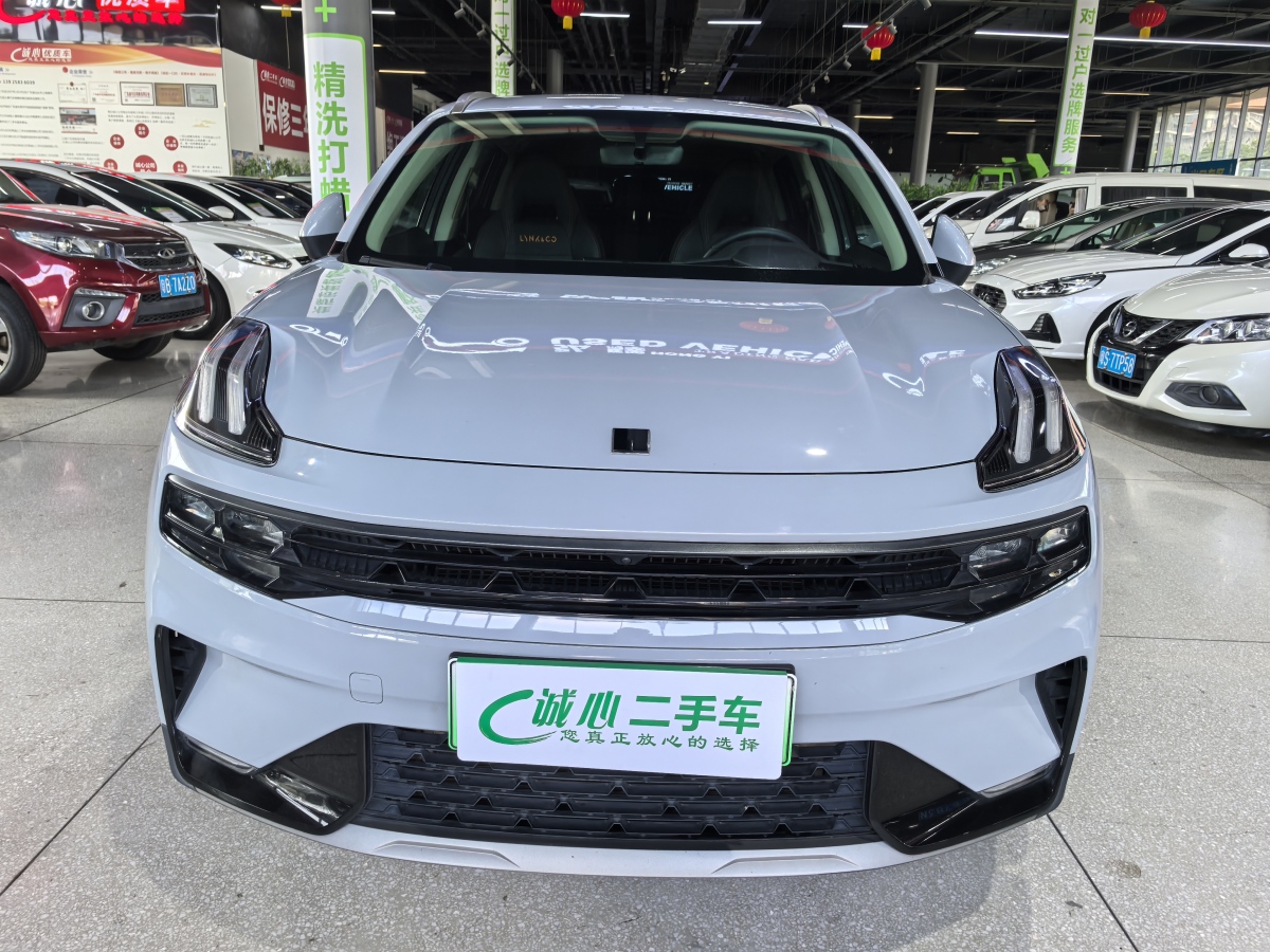 領(lǐng)克 領(lǐng)克06新能源  2022款 PHEV 84KM續(xù)航版 Pro圖片