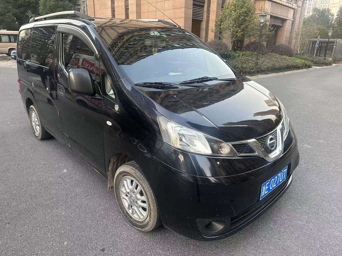 日產(chǎn) NV200  2014款 1.6L CVT豪華型 國IV圖片