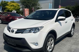 RAV4榮放 豐田 2.5L 自動(dòng)四驅(qū)精英版