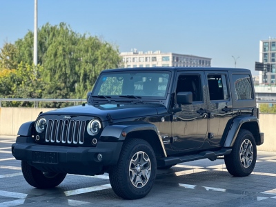 2017年3月 Jeep 牧马人(进口) 3.0L Sahara 四门舒享版图片