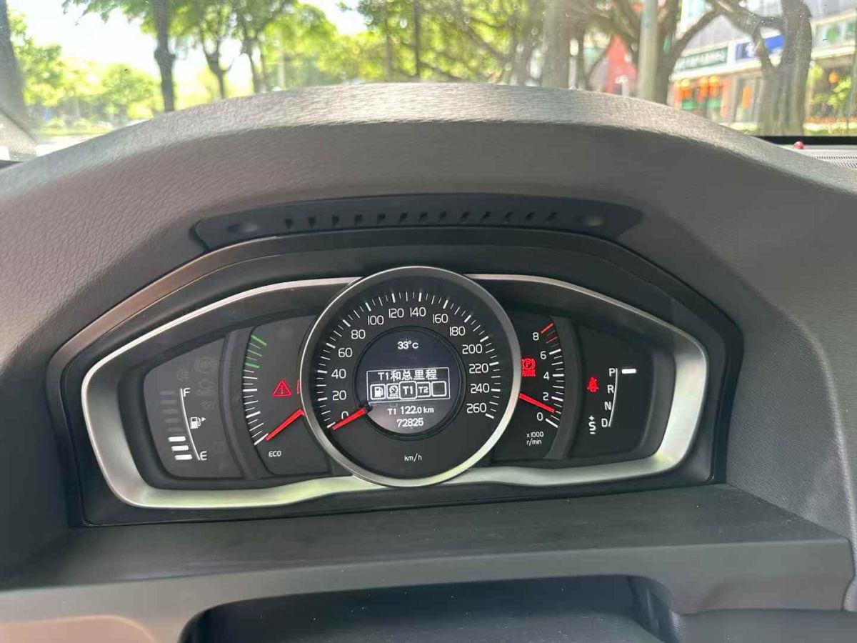 沃爾沃 XC60  2019款  T4 智逸版 國VI圖片