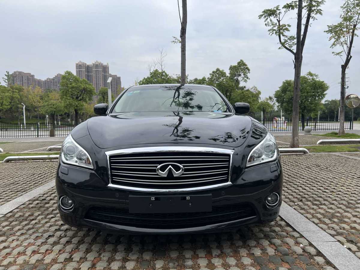 英菲尼迪 Q70  2013款 Q70L 2.5L 雅致版圖片