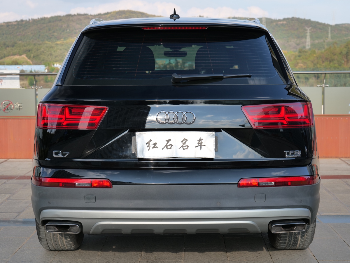 奧迪 奧迪Q7  2016款 45 TFSI 技術(shù)型圖片