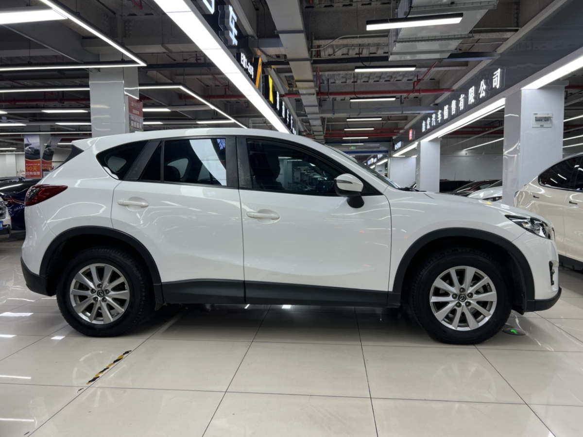 馬自達(dá) CX-5  2015款 2.0L 自動兩驅(qū)都市型圖片