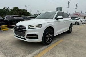奧迪Q3 奧迪  35 TFSI 時尚動感型