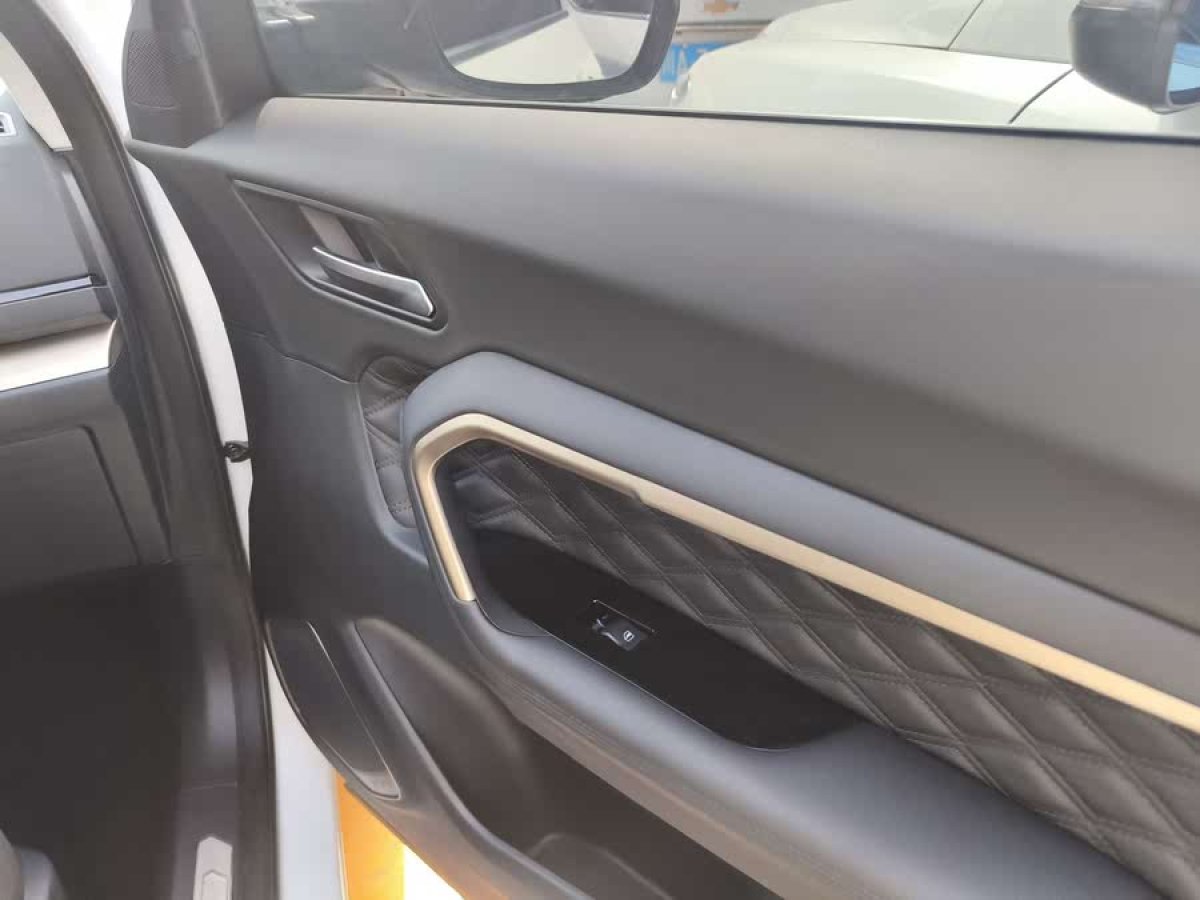 哈弗 H6  2021款 國潮版 1.5T 自動都市版圖片