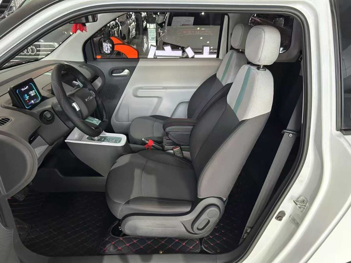 長(zhǎng)安 長(zhǎng)安UNI-Z  2025款 1.5T 尊貴型圖片