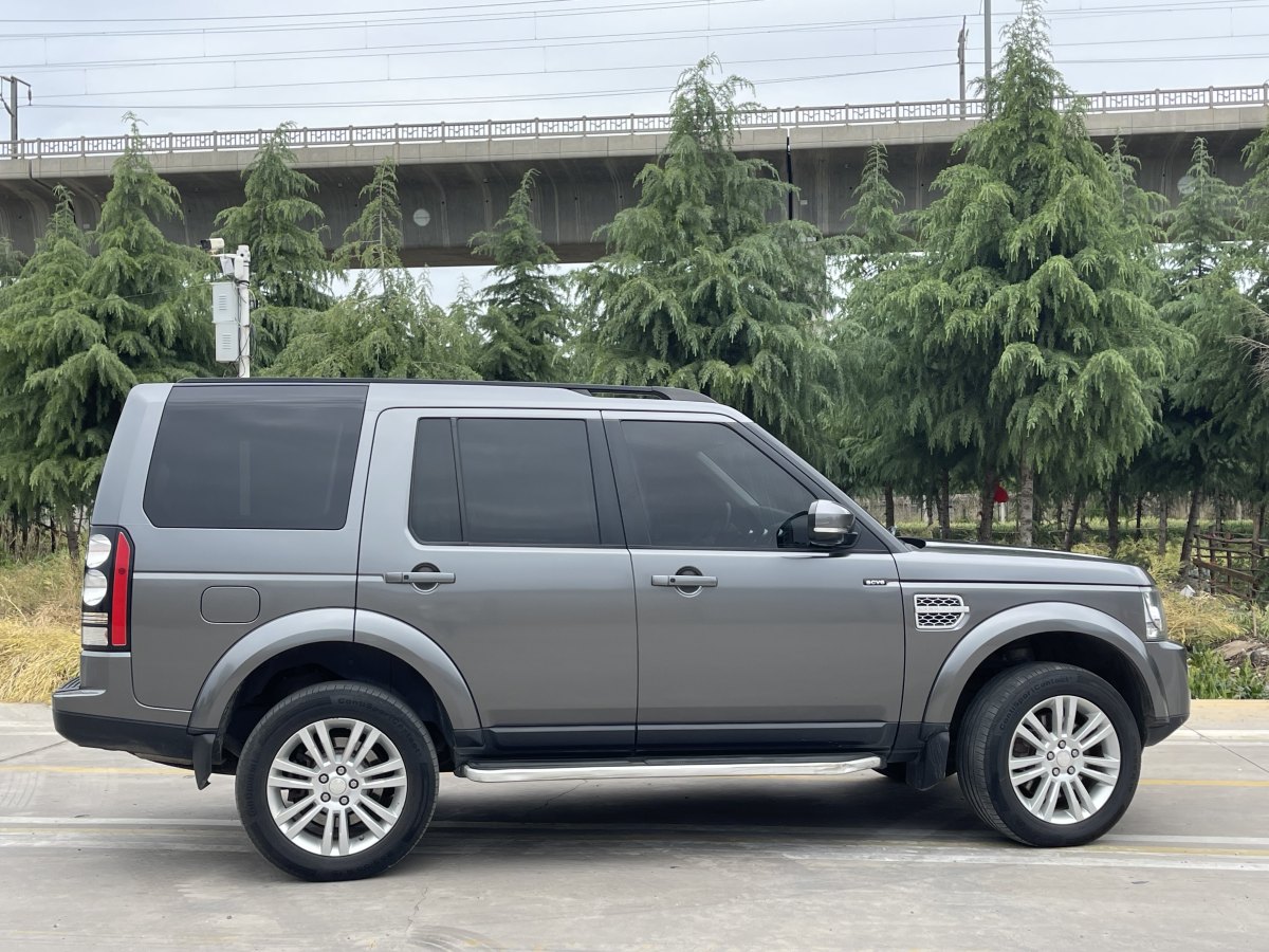 路虎 發(fā)現(xiàn)  2014款 3.0 V6 SC HSE圖片