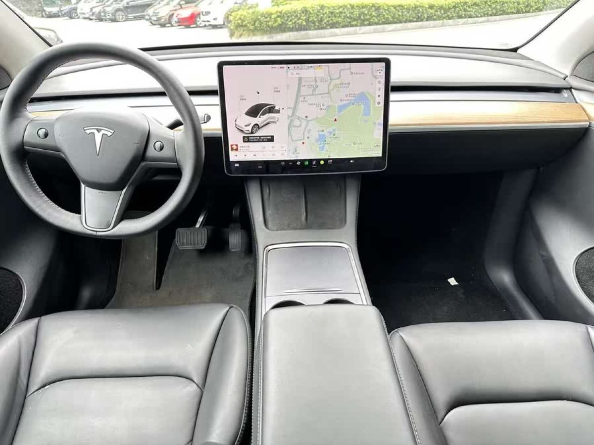 特斯拉 Model Y  2022款 改款 長(zhǎng)續(xù)航全輪驅(qū)動(dòng)版圖片