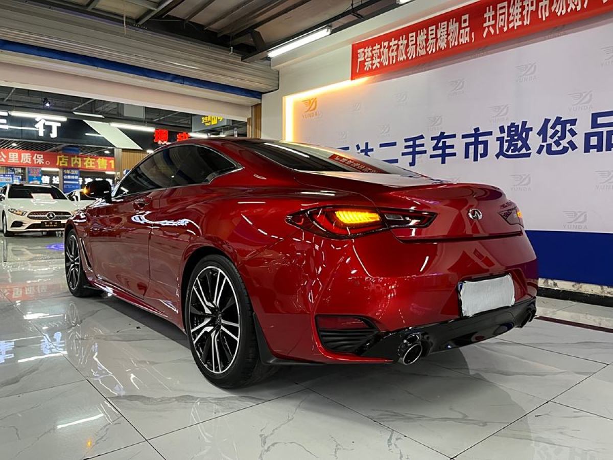 英菲尼迪 Q60  2019款 S 2.0T 豪華運(yùn)動(dòng)版圖片