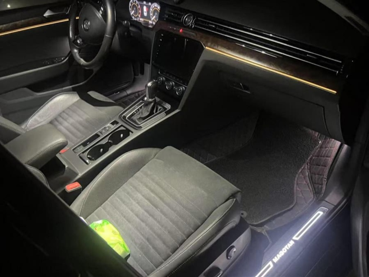 大眾 邁騰  2018款 330TSI DSG 尊貴型圖片