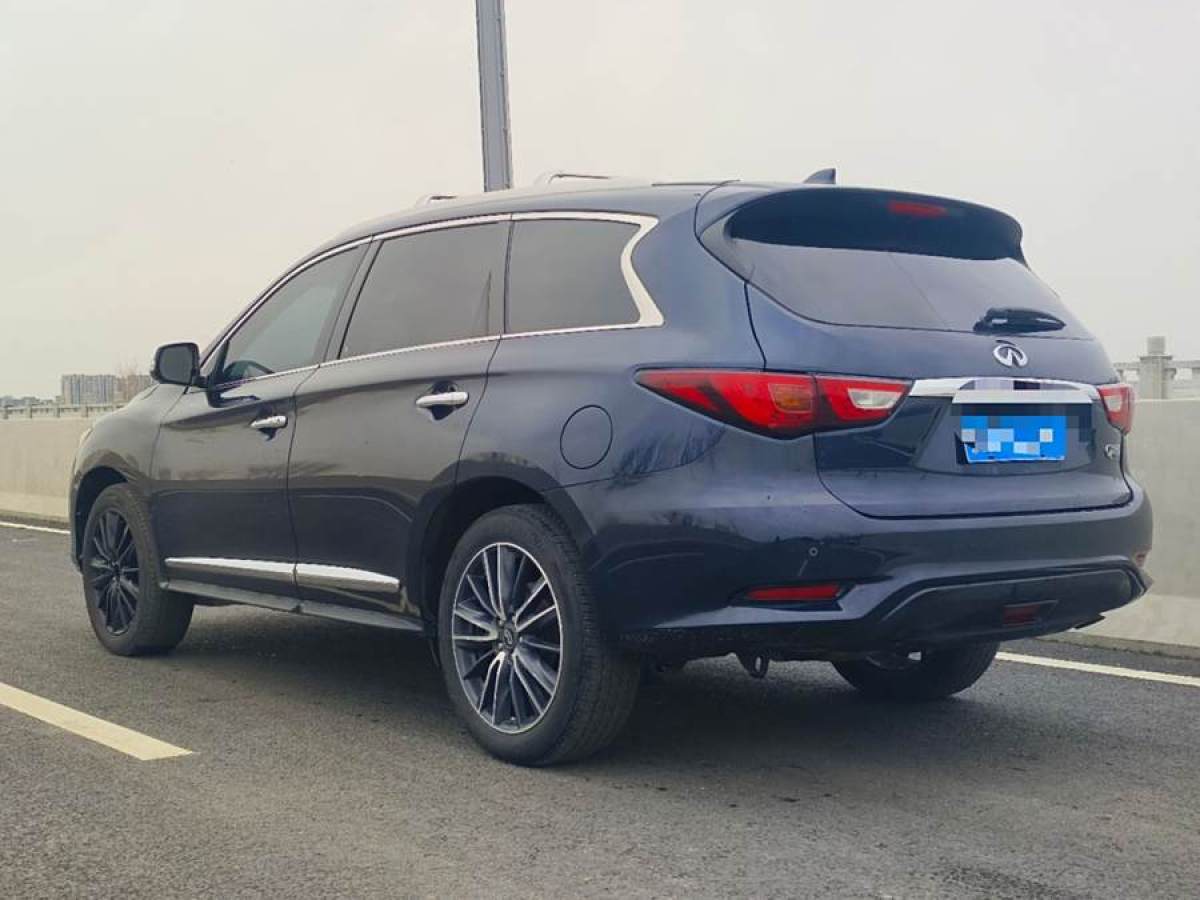 英菲尼迪 QX60  2020款 2.5 S/C Hybrid 兩驅(qū)卓越版 國VI圖片