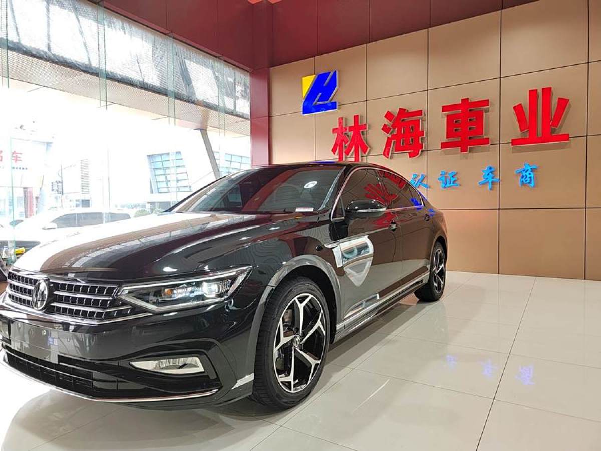 大眾 邁騰  2025款 200萬(wàn)輛眾享款 330TSI DSG豪華型圖片