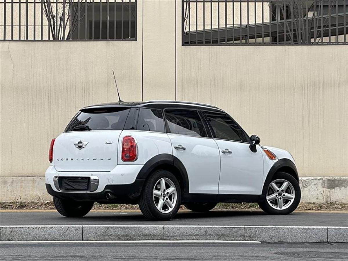 2014年7月MINI COUNTRYMAN  2011款 1.6L ONE