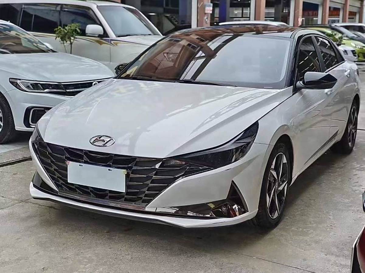 現(xiàn)代 伊蘭特  2022款 1.5L CVT GLX精英版圖片