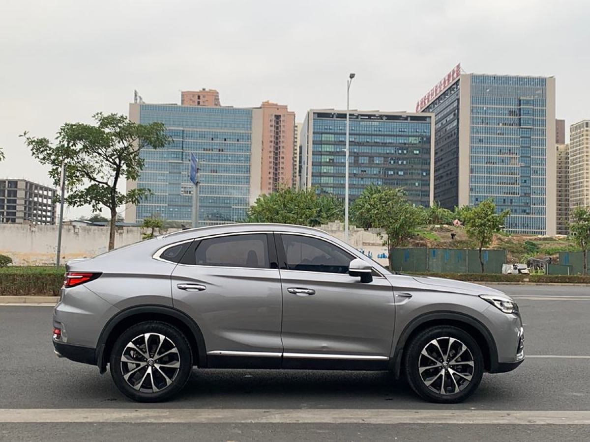 長(zhǎng)安 CS85 COUPE  2019款  1.5T 品版 國(guó)VI圖片