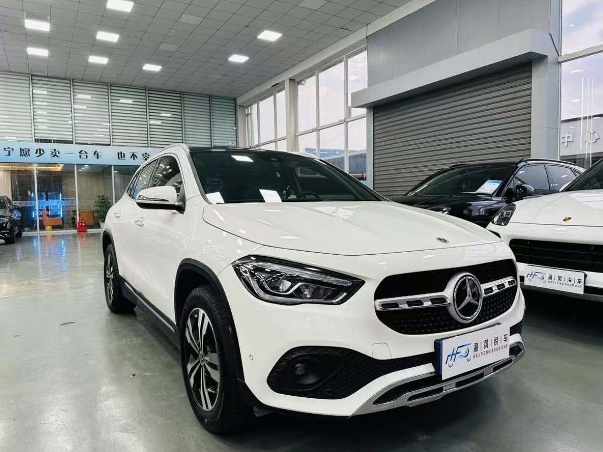 奔馳 奔馳GLA  2022款 改款 GLA 200圖片