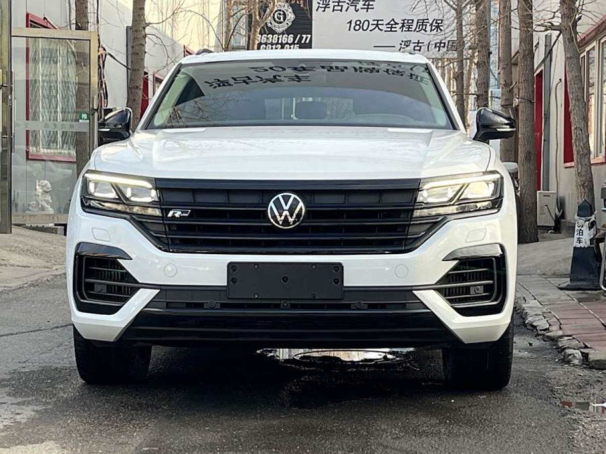 2021年6月大眾 途銳  2023款 3.0TSI 銳享版 曜黑運動套裝