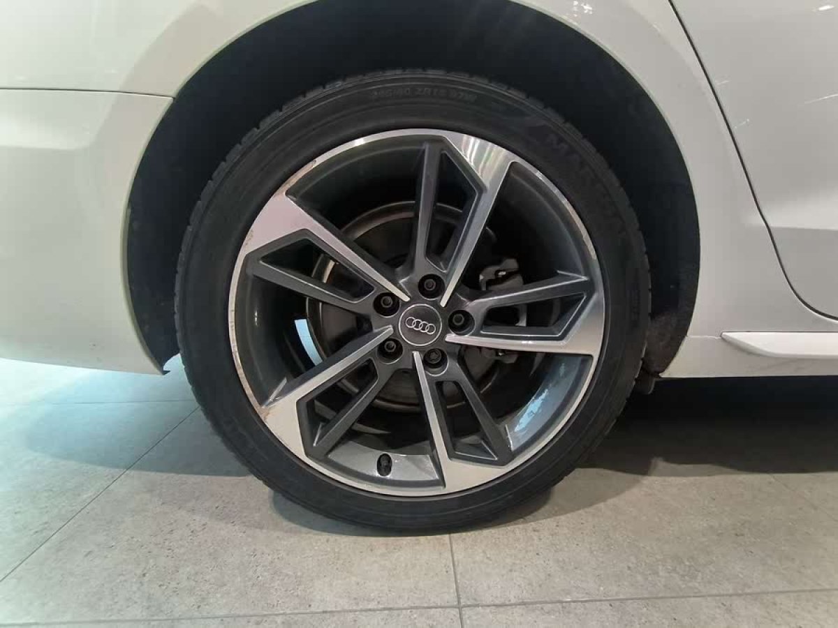 奧迪 奧迪A4L  2020款 40 TFSI 時尚動感型圖片