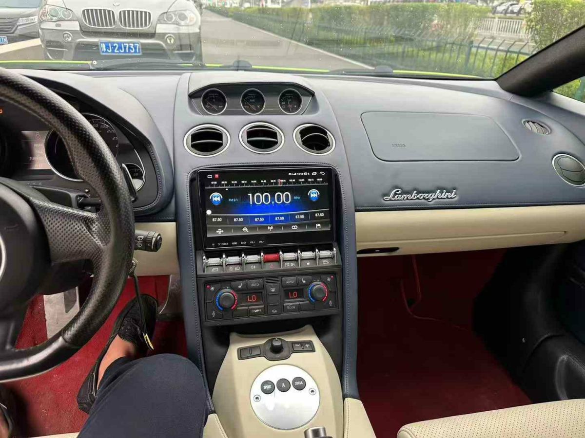 蘭博基尼 Aventador  2013款 LP 700-4 Roadster圖片