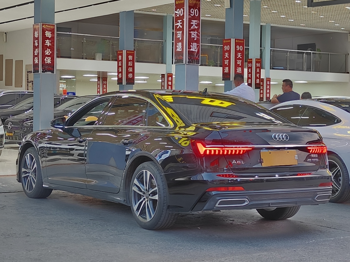 奥迪 奥迪A6L  2019款 45 TFSI 臻选动感型图片