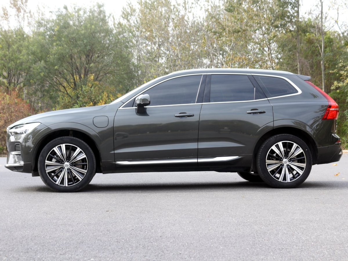 沃爾沃 XC60新能源  2022款 T8 插電混動(dòng) 四驅(qū)智遠(yuǎn)豪華版圖片