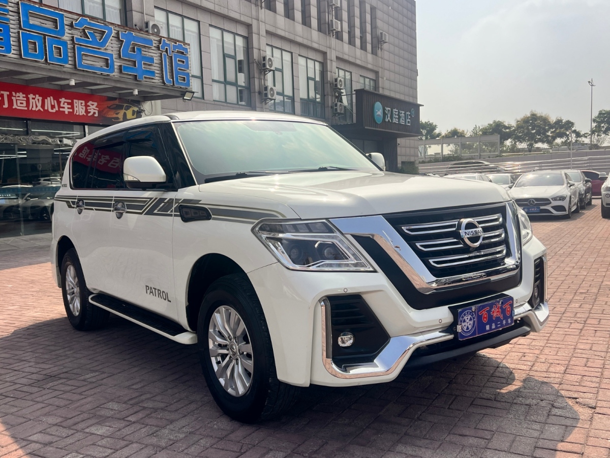 日產(chǎn) 途樂(lè)  2018款 4.0L 領(lǐng)英型圖片