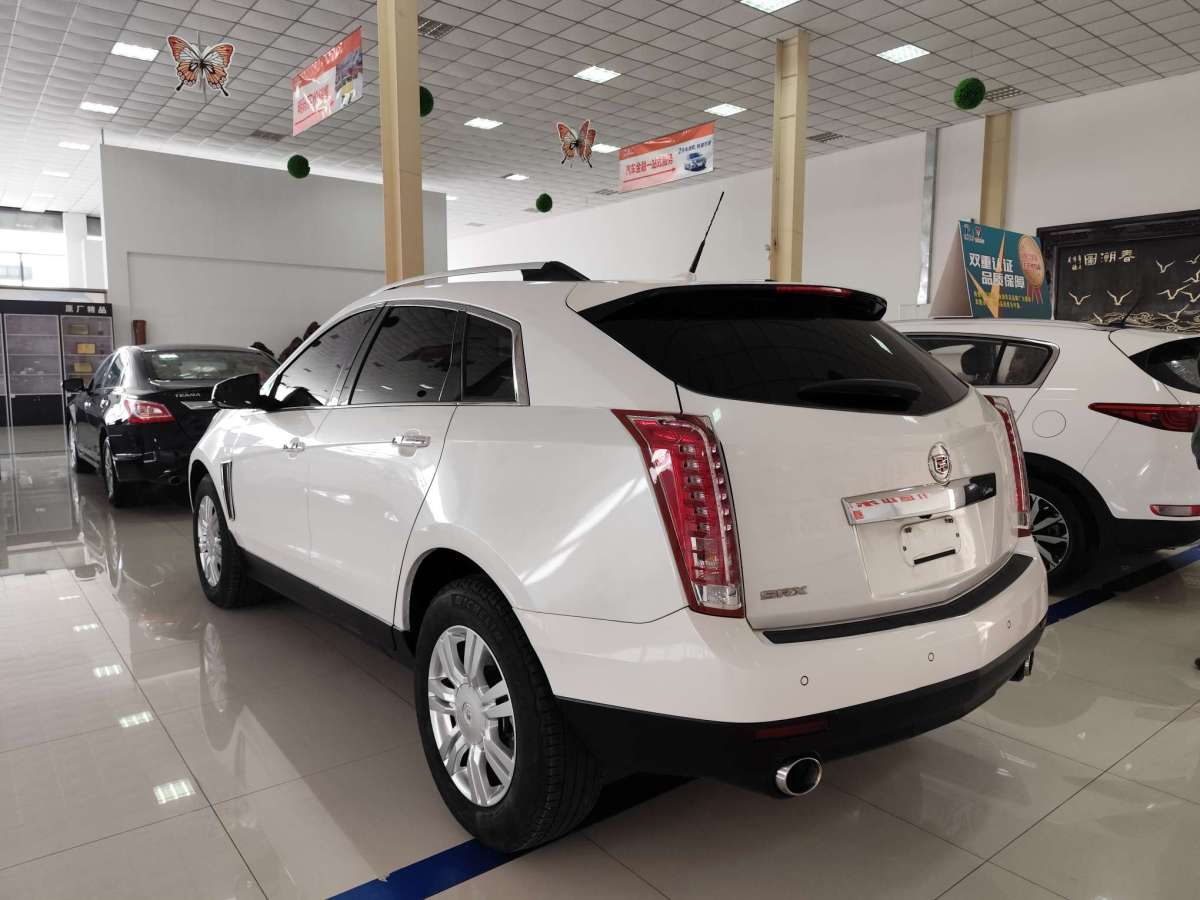 凱迪拉克 SRX  2014款 3.0L 豪華型圖片