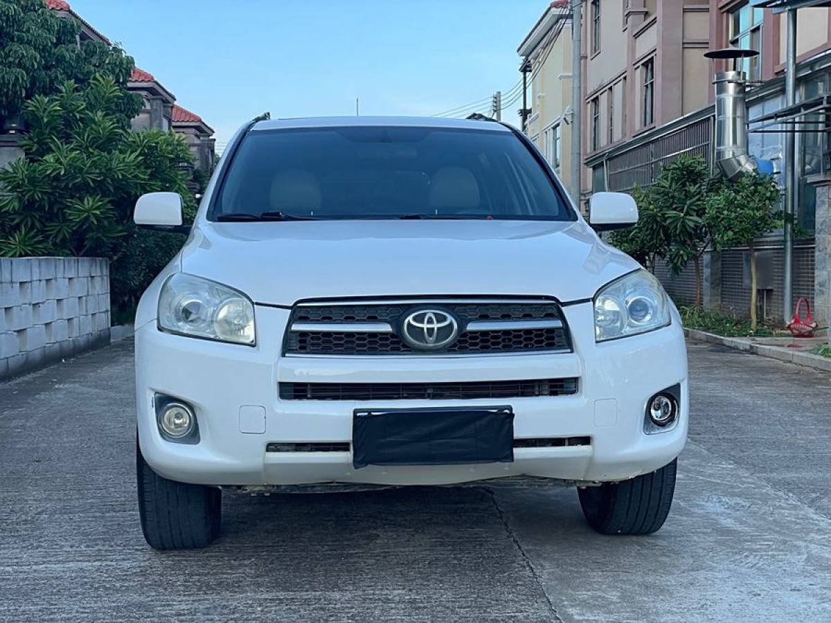 2010年8月豐田 RAV4榮放  2009款 2.0L 自動(dòng)豪華版