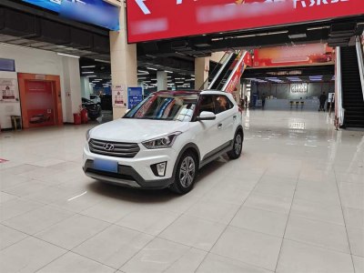 2015年4月 現(xiàn)代 ix25 1.6L 自動兩驅(qū)尊貴型DLX圖片