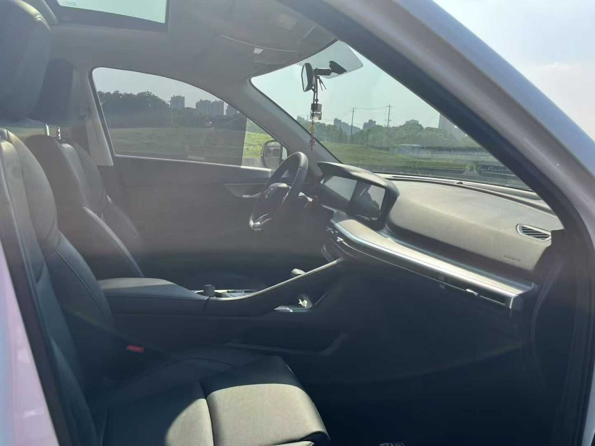 長(zhǎng)安 CS35 PLUS  2023款 暢享版 1.4T DCT尊貴型圖片