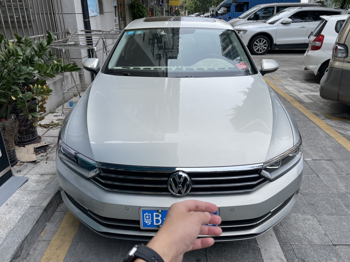 大眾 邁騰  2019款  330TSI DSG 領(lǐng)先型 國VI圖片