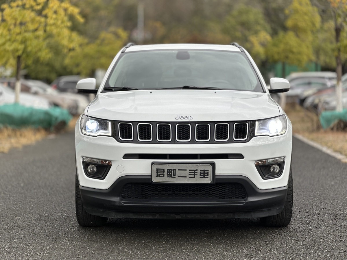 Jeep 指南者  2020款 220T 自動領(lǐng)先版圖片