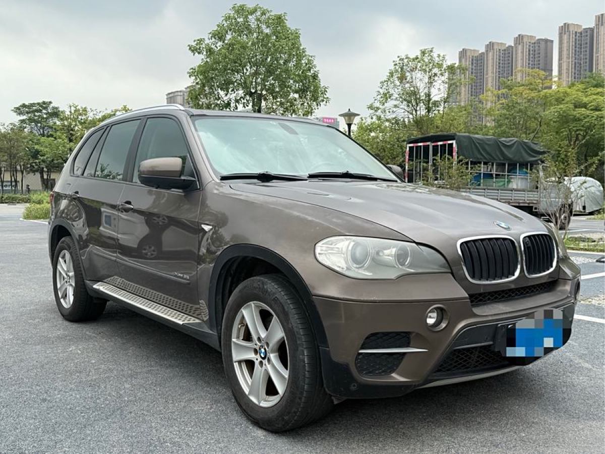 寶馬 寶馬X5  2011款 xDrive35i 領(lǐng)先型圖片