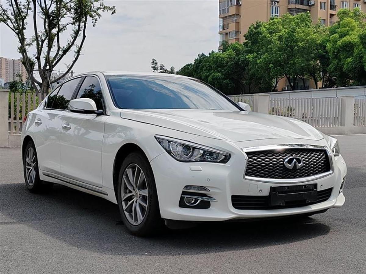 英菲尼迪 Q50L  2016款 2.0T 悅享版圖片