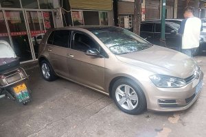 高爾夫 大眾 230TSI 自動(dòng)舒適型