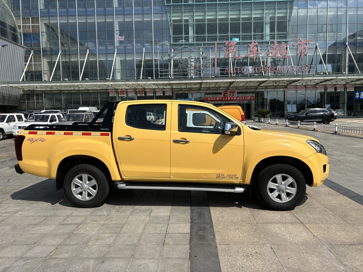 五十鈴 D-MAX  2015款 2.5T四驅(qū)手動(dòng)基本型4JK1圖片