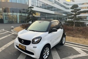 fortwo smart 1.0L 52千瓦硬頂靈動(dòng)版