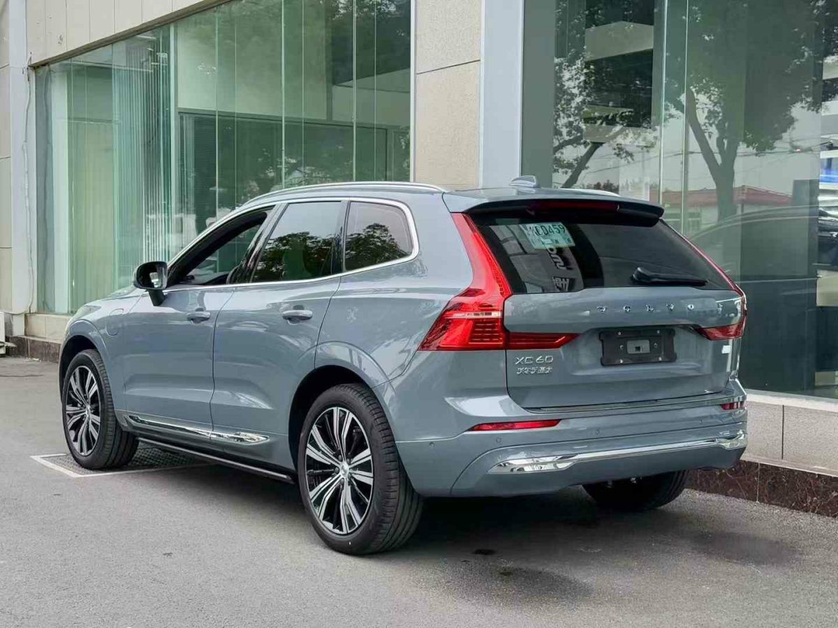 沃爾沃 XC60新能源  2022款 T8 插電混動(dòng) 四驅(qū)智遠(yuǎn)豪華版圖片