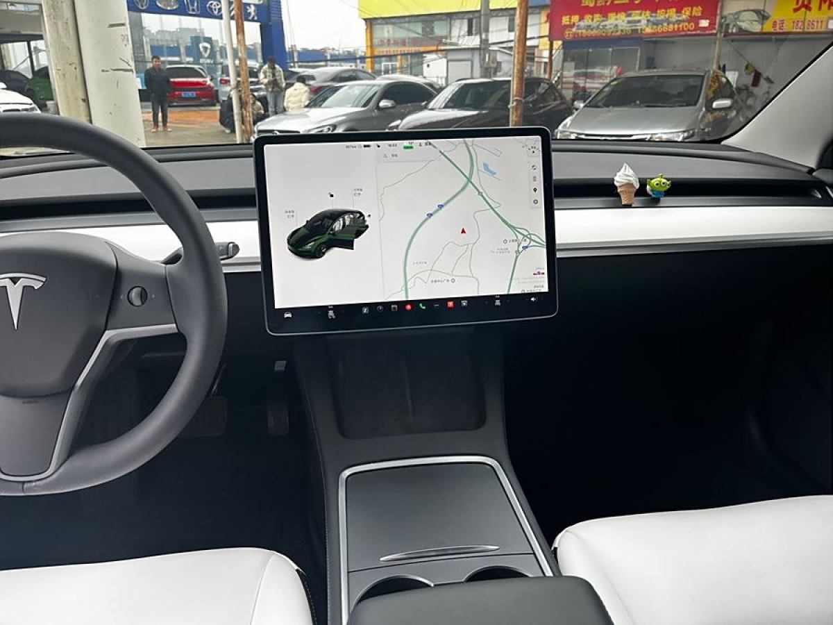 特斯拉 Model 3  2021款 改款 標準續(xù)航后驅升級版圖片