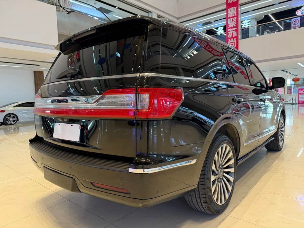 林肯 領(lǐng)航員  2020款 3.5T 尊耀版圖片