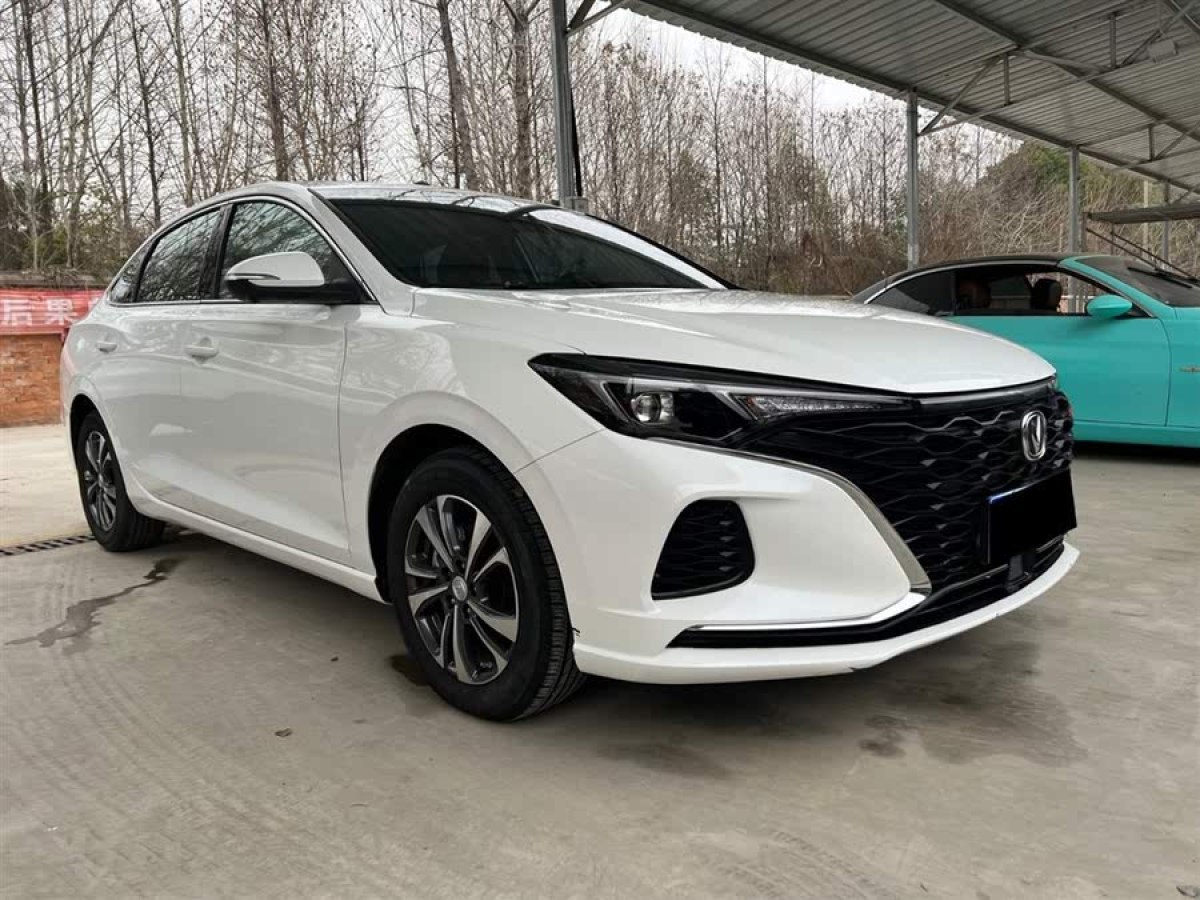 長安 逸動  2021款 PLUS 藍(lán)鯨NE 1.4T GDI DCT尊貴型圖片