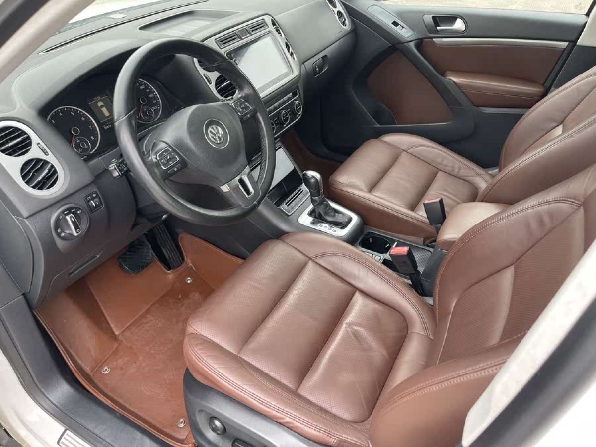 大眾 途觀  2013款 2.0TSI 自動(dòng)四驅(qū)豪華版圖片
