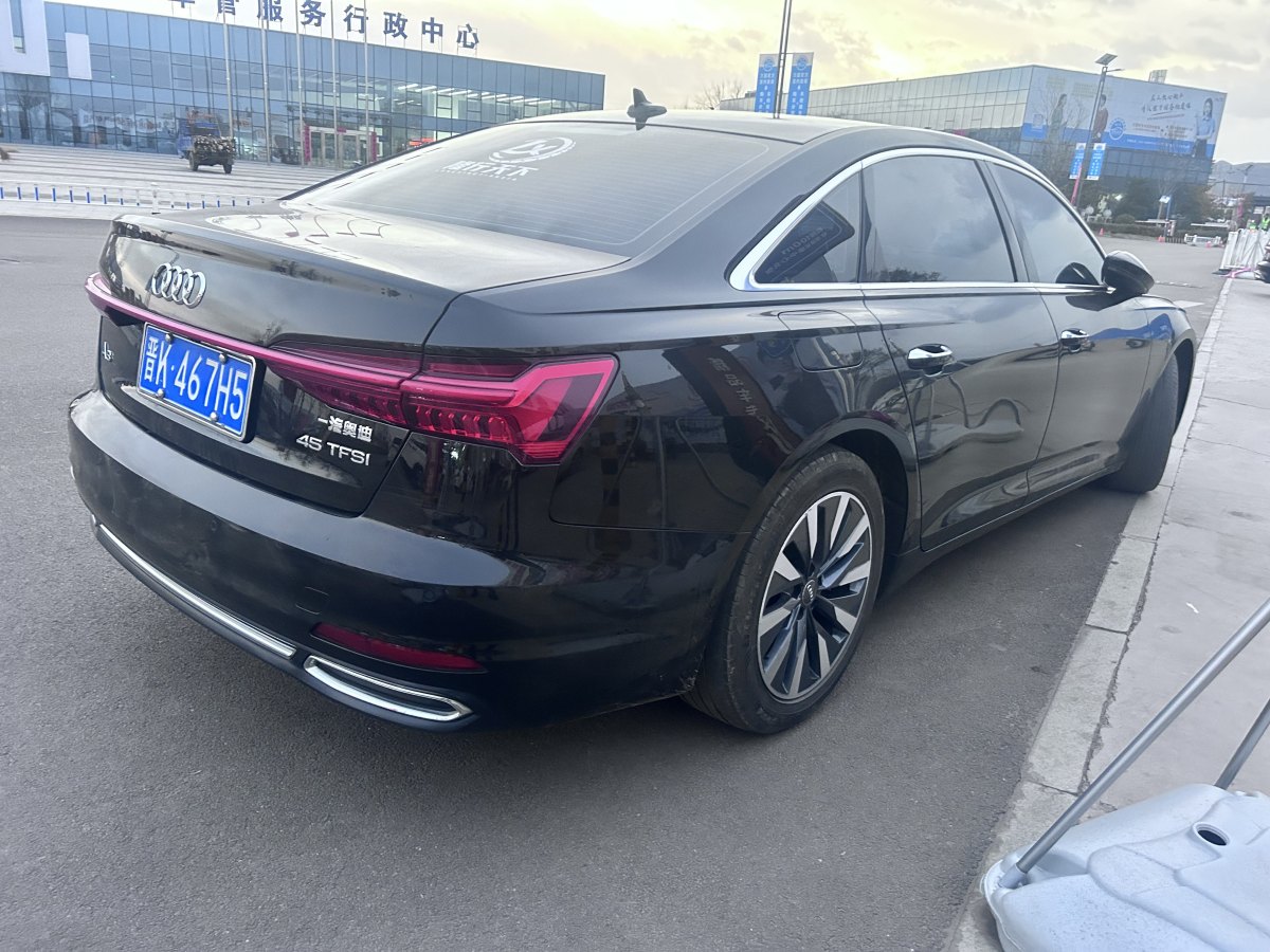 奧迪 奧迪A6L  2021款 45 TFSI 臻選致雅型圖片