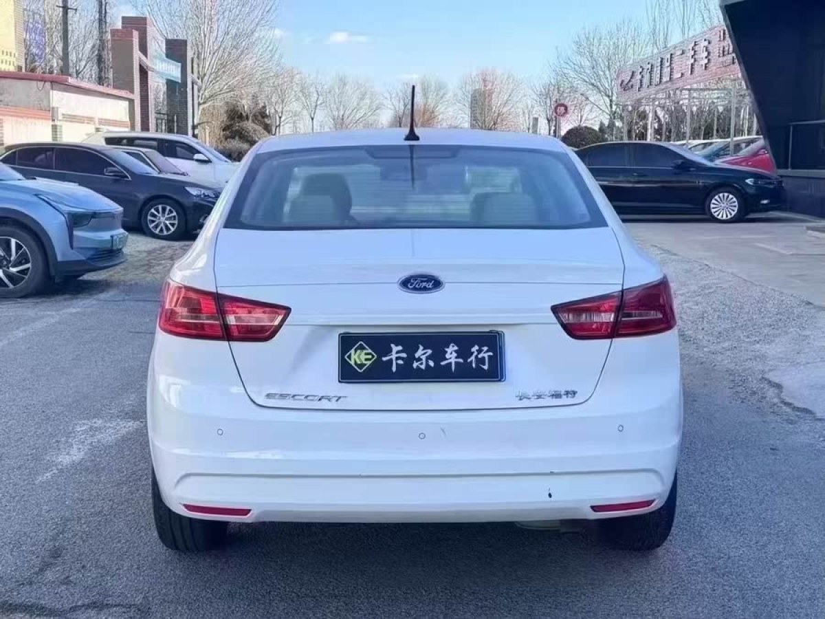 福特 福睿斯  2017款 改款 1.5L 自動(dòng)舒適型圖片